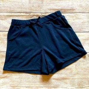 Uniqlo Shorts NWT Girls Size 7 - 8 Blue